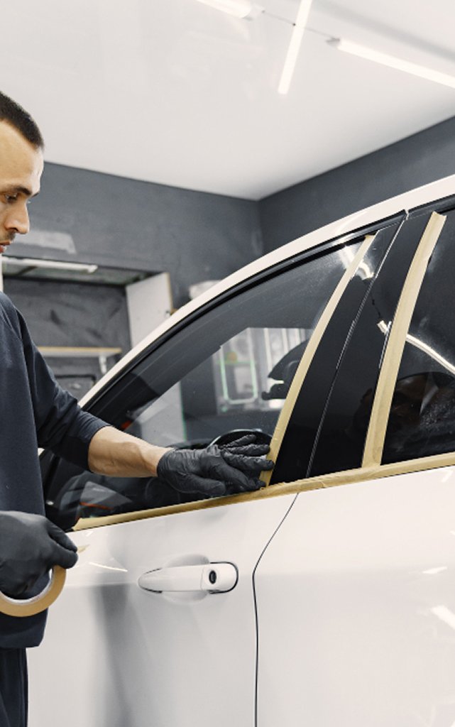 Proficient Door Glass Replacement Services